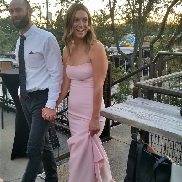 Meet your Posher, Whitney - Picture 1 of 1